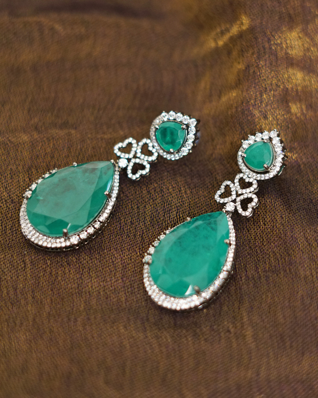 Timeless Emerald Earrings